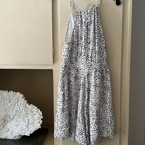 White/black animal print faux wrap V bodice elastic tie waist lined romper. Med - Picture 5 of 8